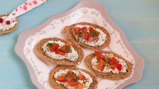 Диетическая карточка «Брускетты с помидорами» участников 3-го сезона специального проекта «Я худею!» телеканала НТВ Диетическая карточка «Брускетты с помидорами» участников 3-го сезона специального проекта «Я худею!» телеканала НТВ