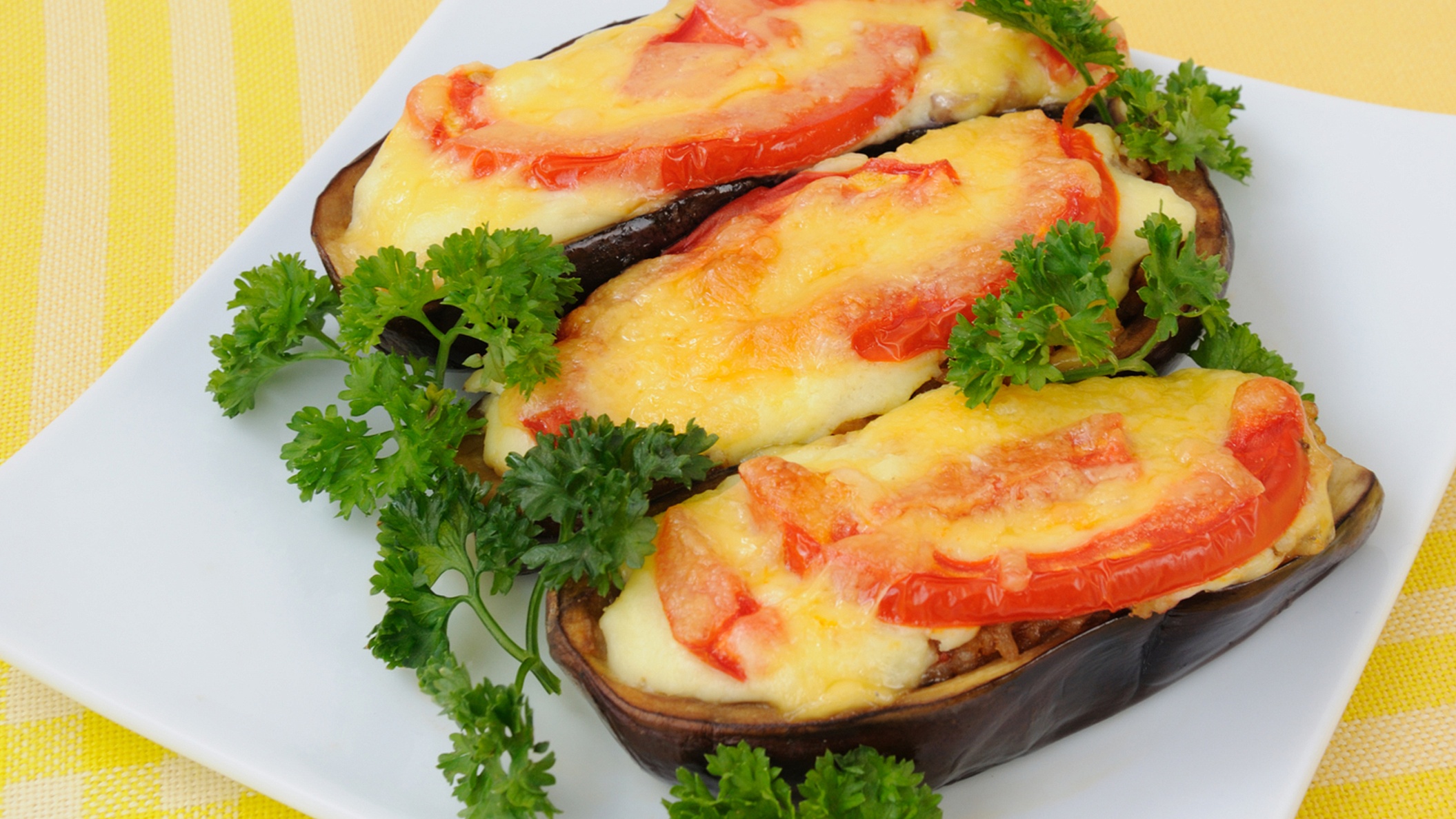 Карамелизированные баклажаны с хрустящей корочкой и помидорами рецепт с фото пошагово в домашних